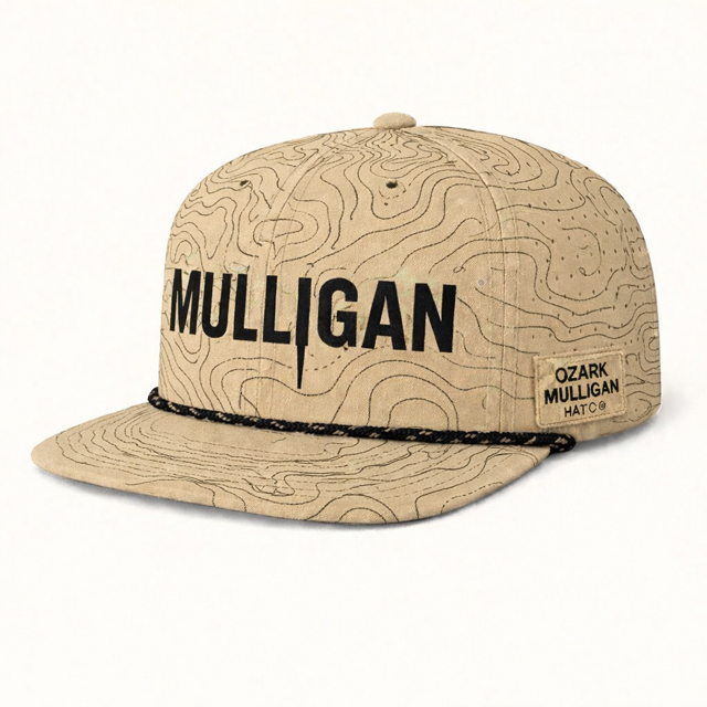 Ozark Mulligan – Mulligan Topo Hat – Sand & Black